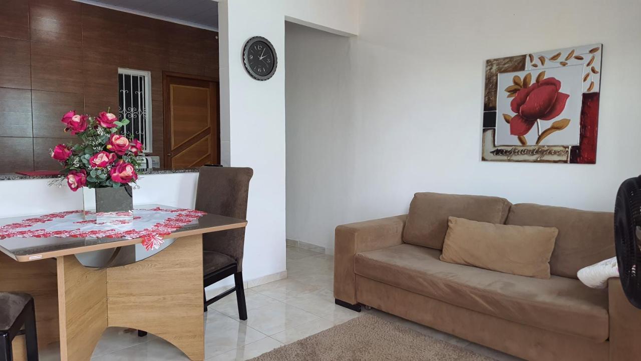 Apto 2 - Hospedagem Da Almira Manaus Luaran gambar
